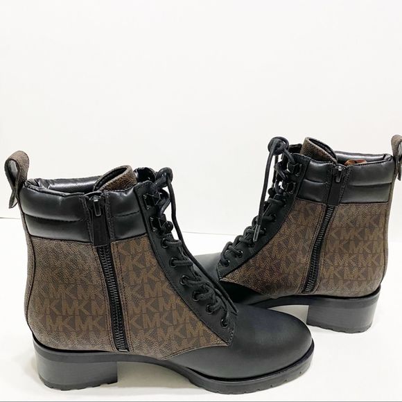 Michael Kors Logo Boots - Picture 7 of 8